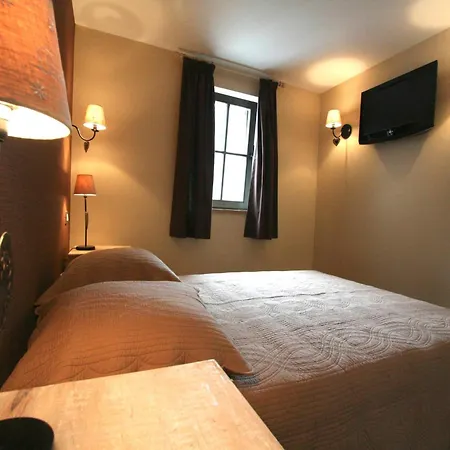 Spacious Place In * Hamoir