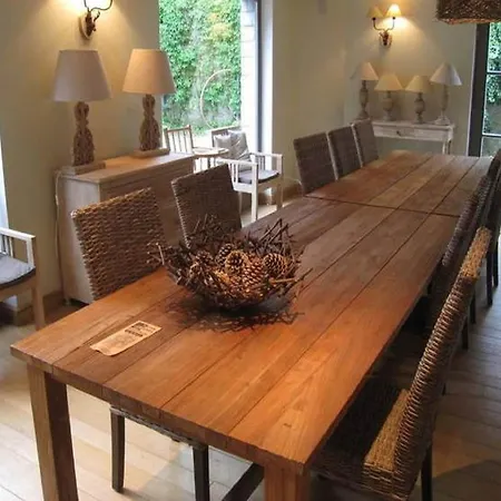 Spacious Place In *